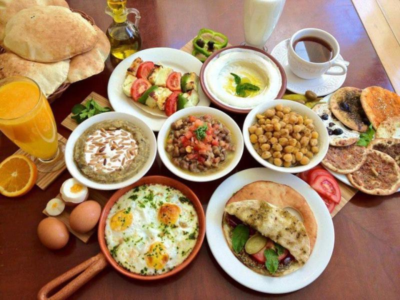 Lilium Hotel Safut Bagian luar foto